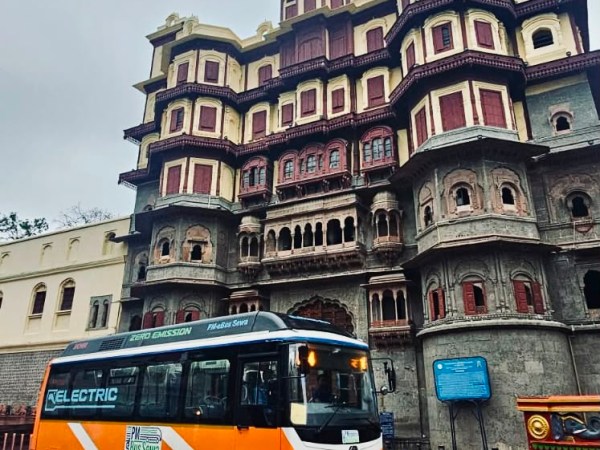 इंदौर में ‘पीएम ई-बस सेवा’  बनाएगी शहर के पर्यावरण को बेहतर
